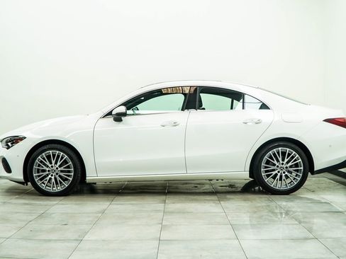 Used 2025 Mercedes-Benz CLA 250 image 7