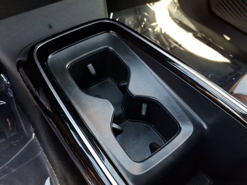 Certified 2023 Volkswagen ID.4 Pro image 27