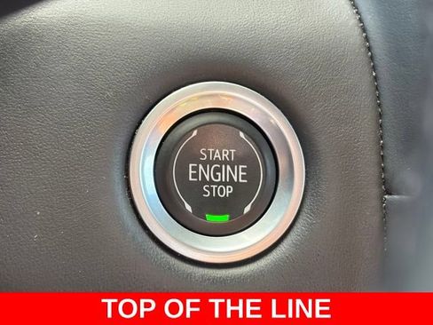 Used 2023 GMC Yukon Denali Ultimate AWD/4WD image 29