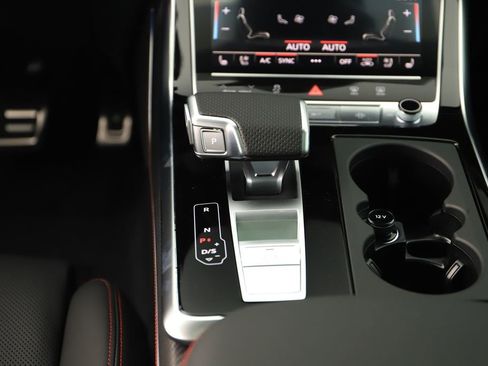 New 2026 Audi SQ8 Prestige image 21