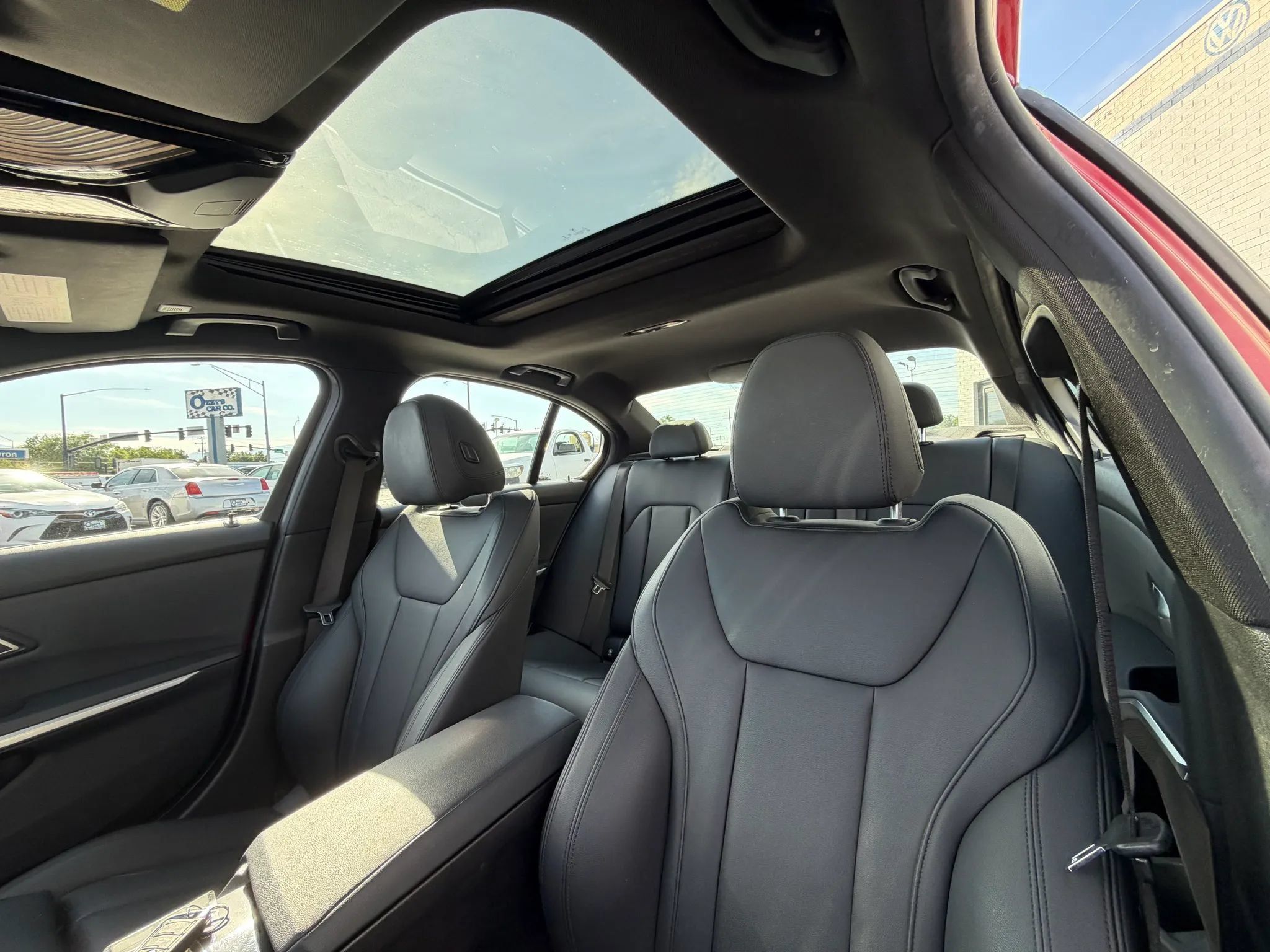 Used 2019 BMW 330i Sedan w/ Convenience Package RWD image 26