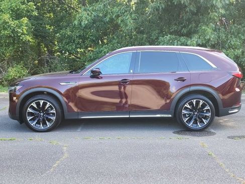 Used 2024 MAZDA CX-90 Plug-In Hybrid w/ Premium Pkg AWD/4WD image 2
