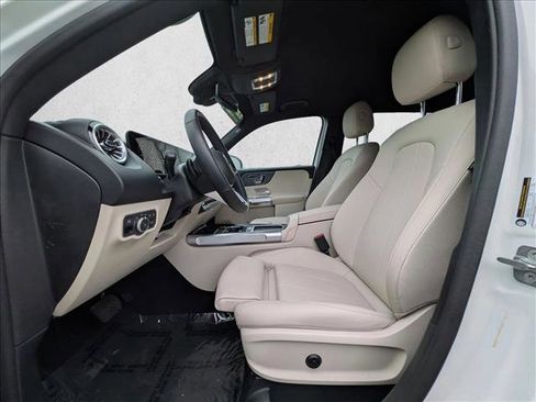 Certified 2025 Mercedes-Benz GLB 250 GLB 250 image 16