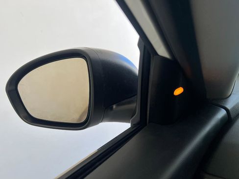 Used 2025 Nissan Altima 2.5 SV image 47