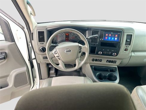 Used 2021 Nissan NV 2500 SV image 21