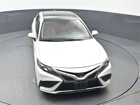 Used 2022 Toyota Camry XSE image 46