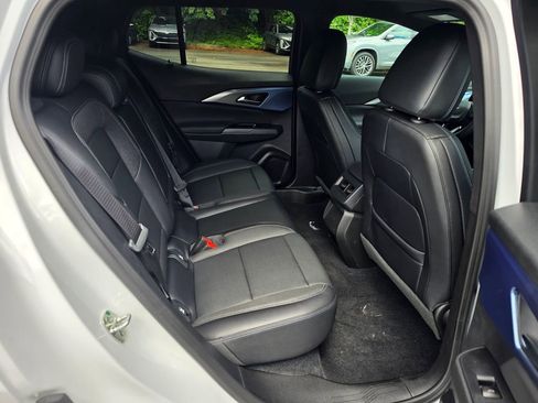 New 2026 Chevrolet Equinox EV LT AWD/4WD image 12