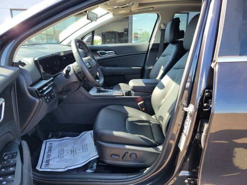 Used 2026 Kia Sportage EX w/ EX Panorama Roof Package AWD/4WD image 16