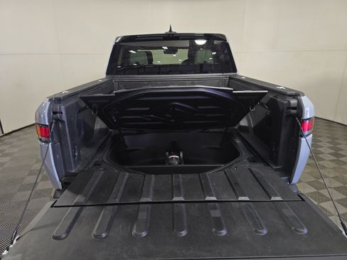 Used 2022 Rivian R1T Adventure AWD/4WD image 15