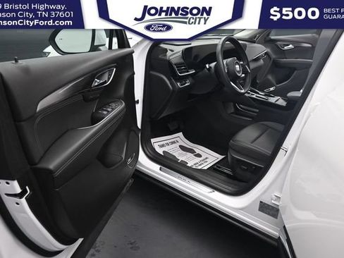 Used 2025 Buick Envision Preferred AWD/4WD image 15