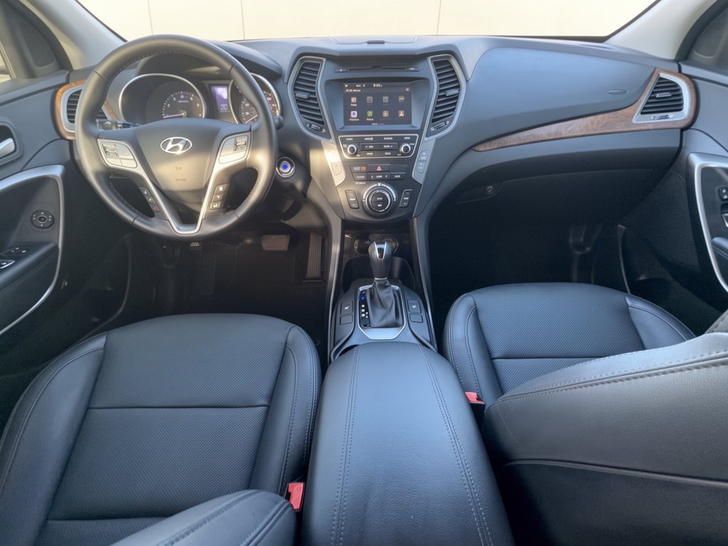 Used 2018 Hyundai Santa Fe Sport 2.0T FWD image 17