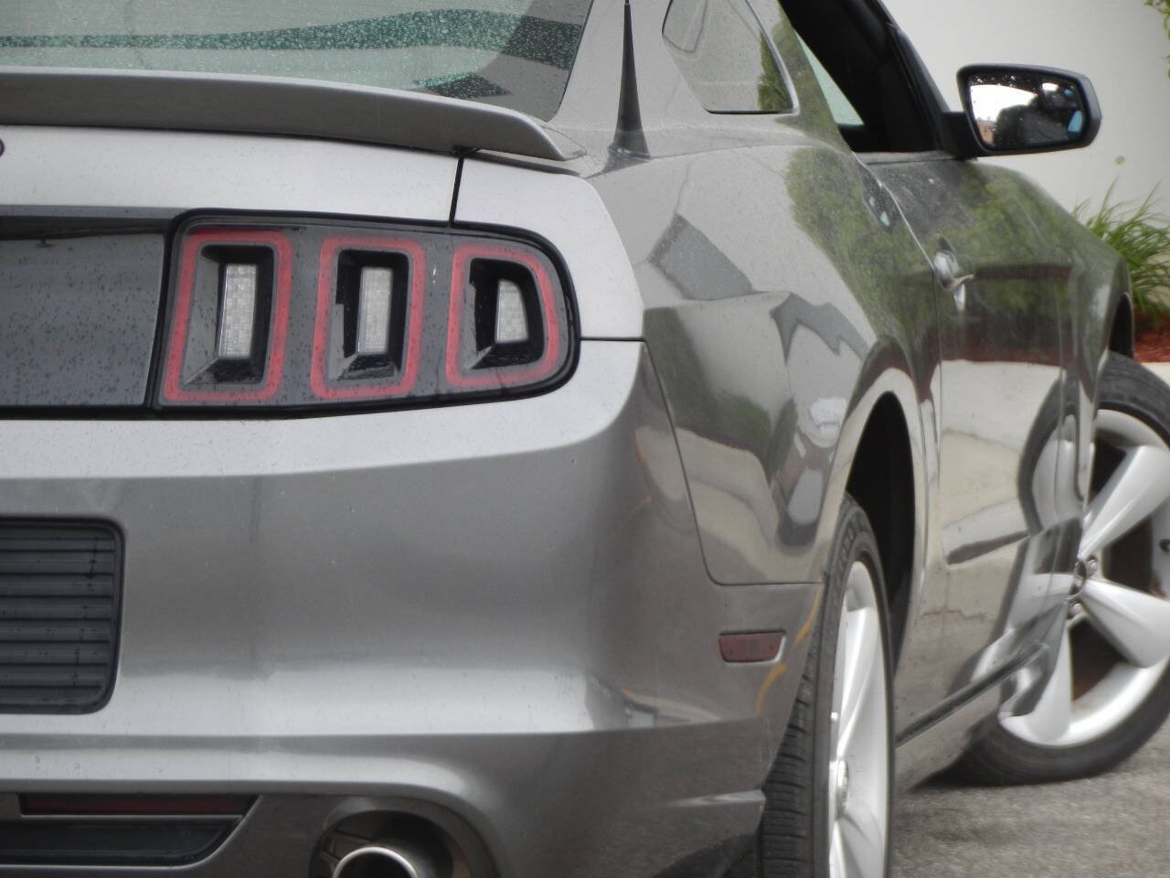 Used 2014 Ford Mustang Coupe w/ Equipment Group 102A RWD image 18