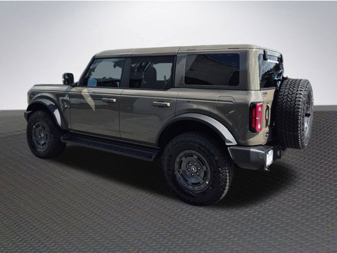 New 2025 Ford Bronco Outer Banks w/ Sasquatch Package image 5