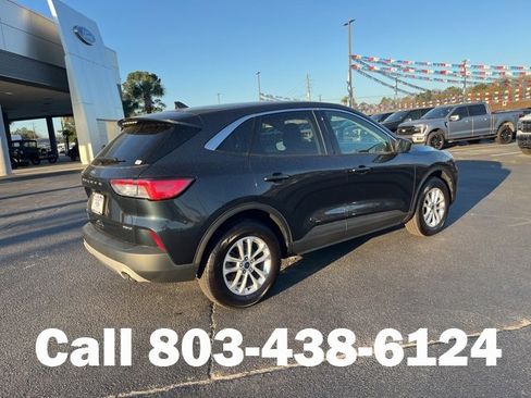 Used 2022 Ford Escape SE w/ Convenience Package image 3