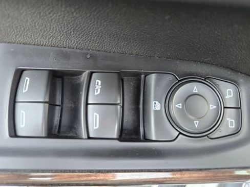 Used 2020 Chevrolet Silverado 1500 LT w/ All-Star Edition AWD/4WD image 19