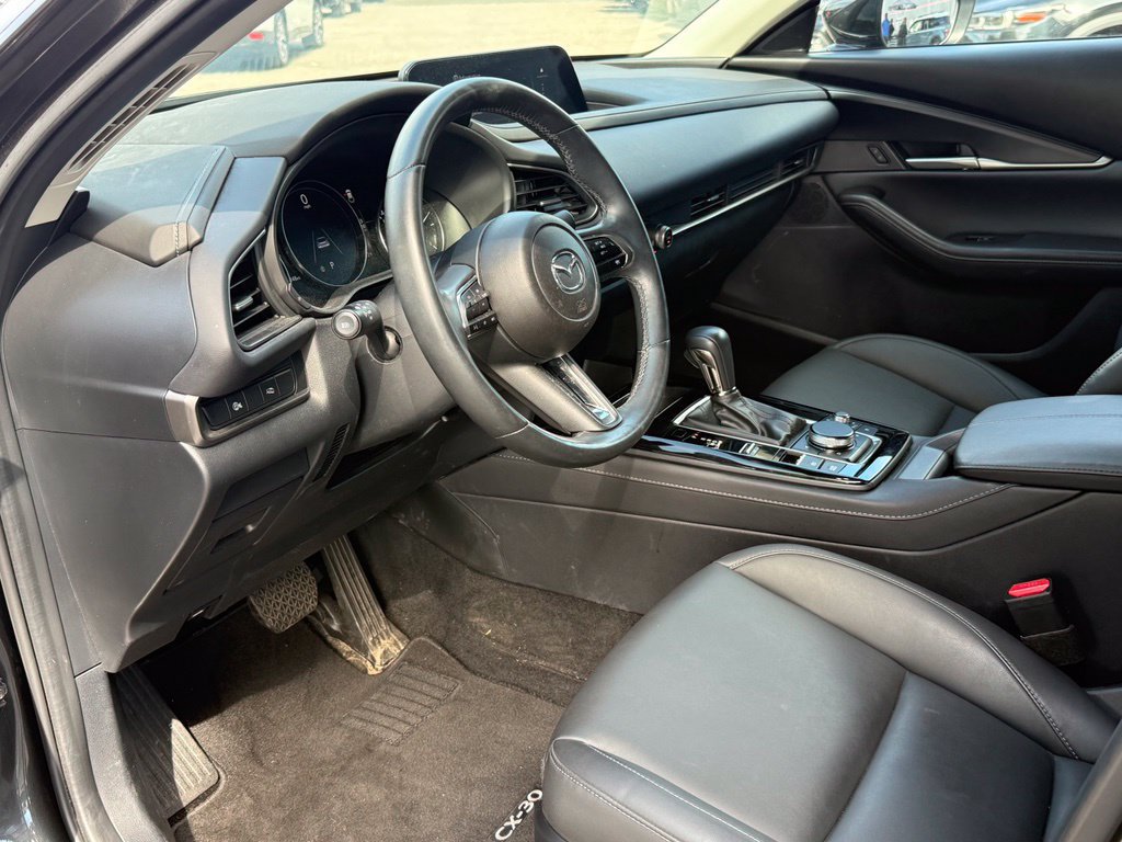 Used 2024 MAZDA CX-30 AWD 2.5 S w/ Select Sport Pkg image 17