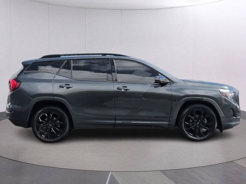 Used 2021 GMC Terrain SLT w/ Elevation Edition FWD image 8