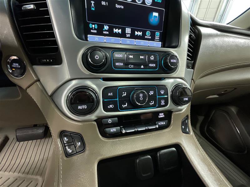 Used 2018 GMC Yukon XL SLT w/ Premium Edition AWD/4WD image 16