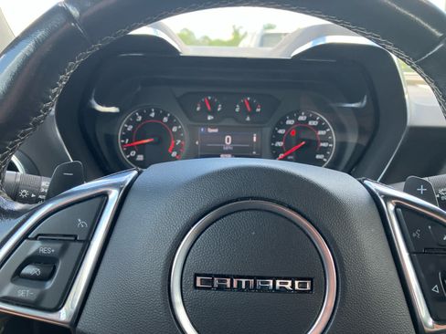 Used 2023 Chevrolet Camaro LT RWD image 15
