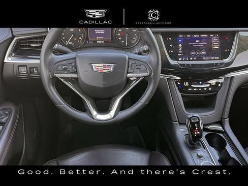 Used 2022 Cadillac XT6 Premium Luxury w/ Technology Package FWD image 13