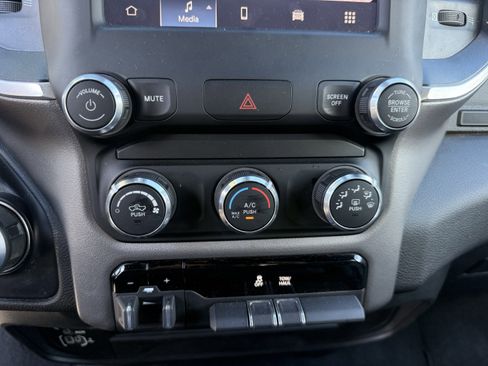 Used 2024 RAM 2500 Big Horn image 13