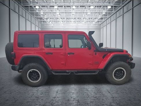 Used 2018 Jeep Wrangler Unlimited Rubicon w/ Dual Top Group AWD/4WD image 7