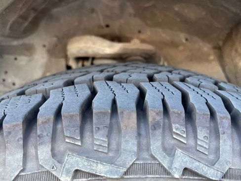 Used 2004 Toyota Tacoma PreRunner RWD image 10