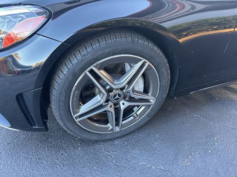 Used 2020 Mercedes-Benz C 300 4MATIC Sedan image 5