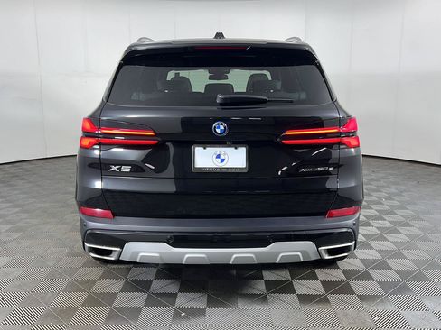 Used 2024 BMW X5 xDrive50e w/ Premium Package AWD/4WD image 6