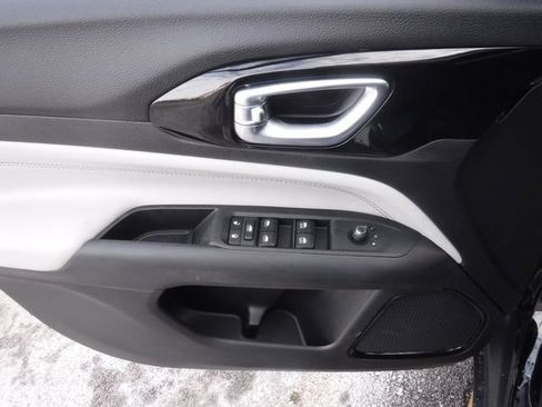 New 2026 Jeep Compass Limited image 14