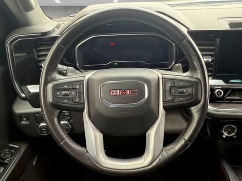 Used 2022 GMC Sierra 1500 SLT w/ SLT Convenience Package image 21
