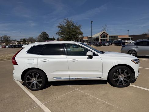 Used 2018 Volvo XC60 T6 Inscription w/ Luxury Seat Package image 3