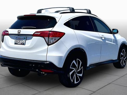 Used 2020 Honda HR-V Sport image 11