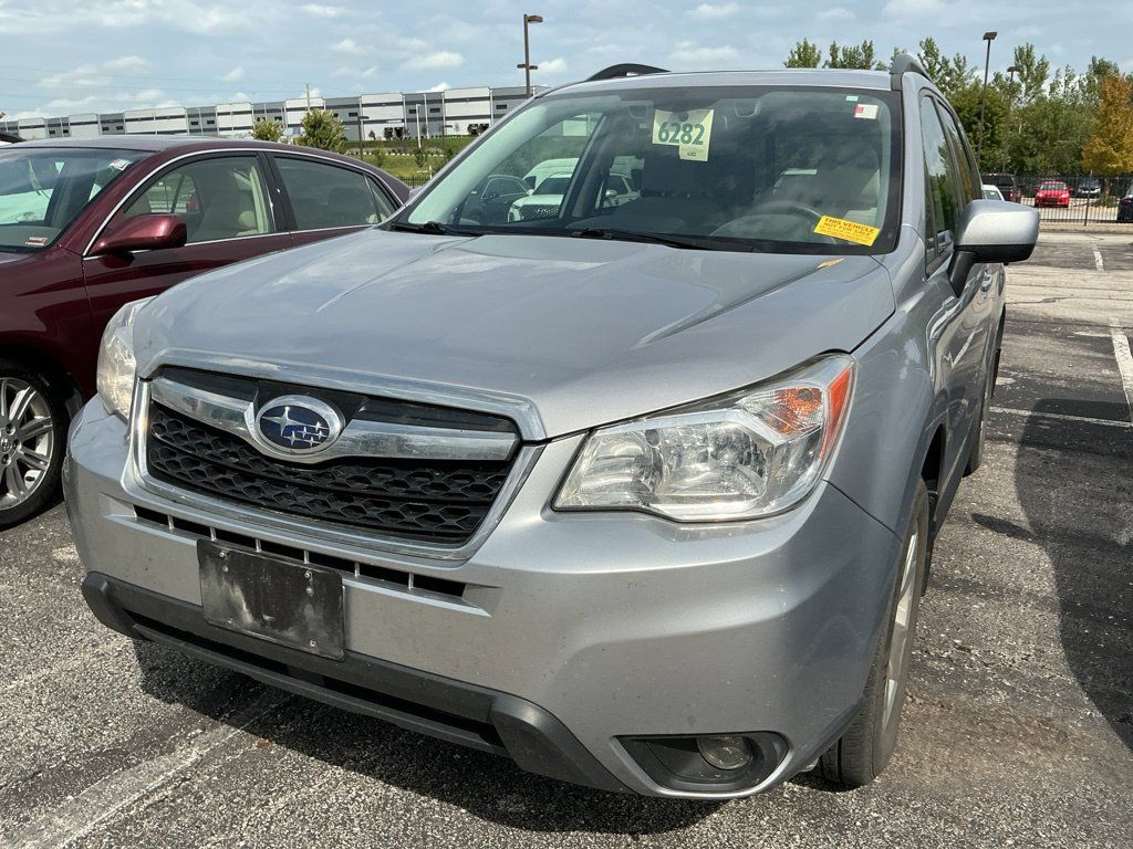 Used 2016 Subaru Forester 2.5i Premium AWD/4WD image 2