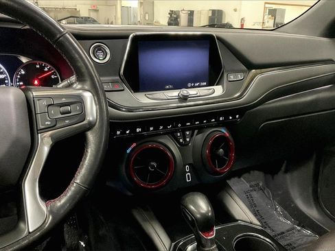 Used 2022 Chevrolet Blazer RS w/ Enhanced Convenience Package image 6