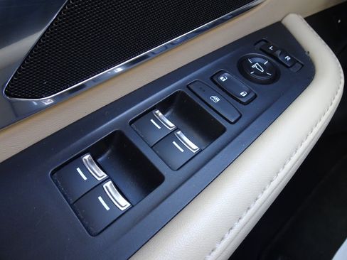 Used 2019 Acura RDX AWD image 25