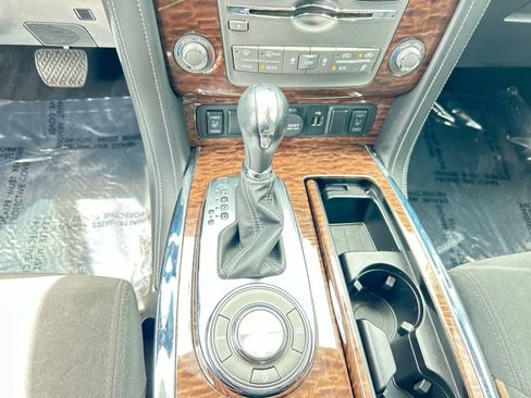 Used 2020 Nissan Armada SV w/ Driver Package RWD image 18