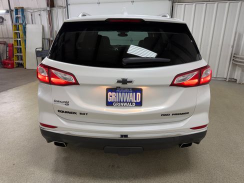 Used 2020 Chevrolet Equinox Premier AWD/4WD image 34