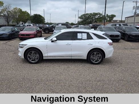 Used 2024 Genesis GV70 2.5T w/ Advanced Package AWD/4WD image 3
