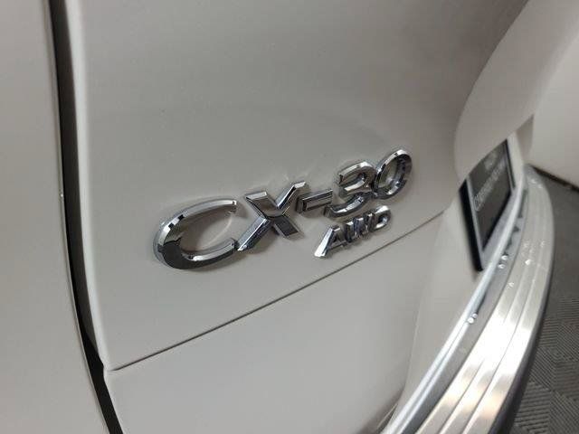 Used 2023 MAZDA CX-30 AWD 2.5 S w/ Premium Package image 7