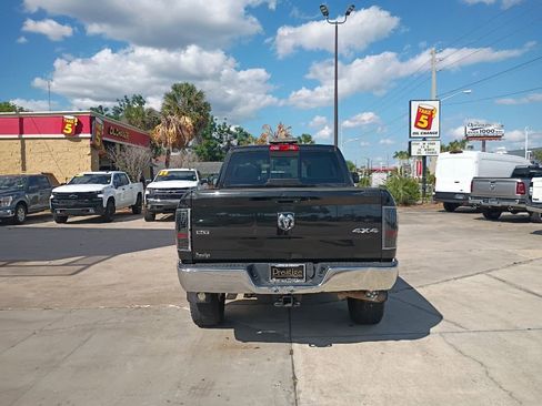 Used 2018 RAM 3500 SLT w/ Snow Chief Group AWD/4WD image 36