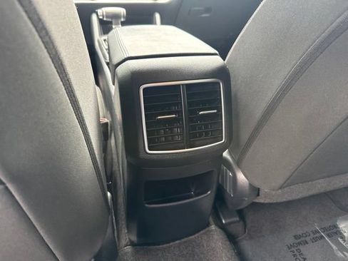 Used 2024 Kia Sportage LX AWD/4WD image 17