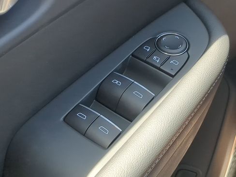 New 2025 Buick Enclave Sport Touring w/ Power Package image 32