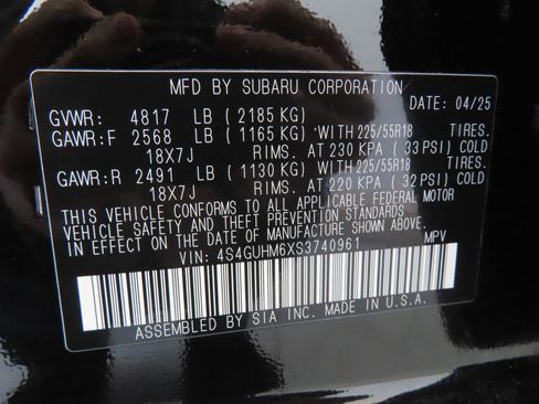 Used 2025 Subaru Crosstrek 2.5i Limited w/ Crosstrek Mirror Package image 30