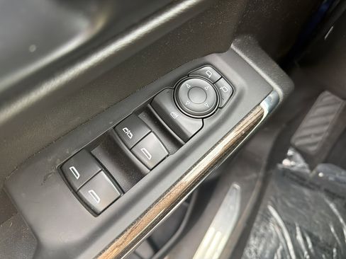 Used 2022 Chevrolet Silverado 1500 RST image 15