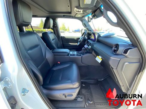 New 2027 Toyota Land Cruiser w/ Premium Package AWD/4WD image 12