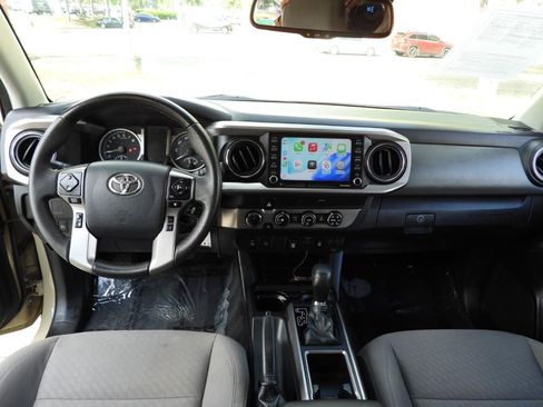 Used 2020 Toyota Tacoma SR5 w/ Technology Package AWD/4WD image 49