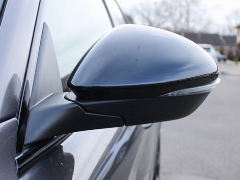 Used 2024 Alfa Romeo Stelvio Veloce image 7