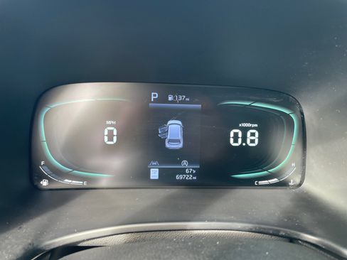 Used 2023 Kia Soul LX w/ LX Technology Package image 10