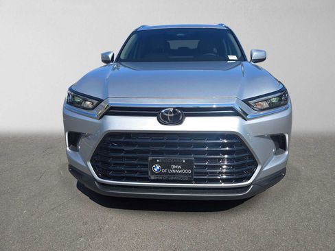 Used 2026 Toyota Grand Highlander AWD Hybrid image 8